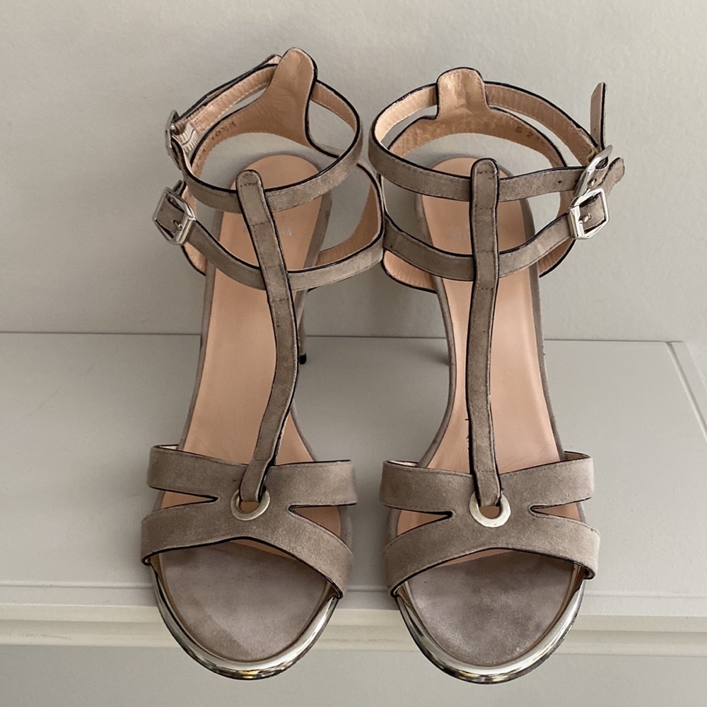 Stuart Weitzman Strappy Heel, Never Worn